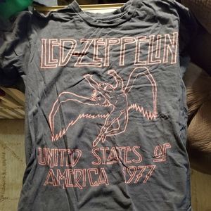 Mens t shirt